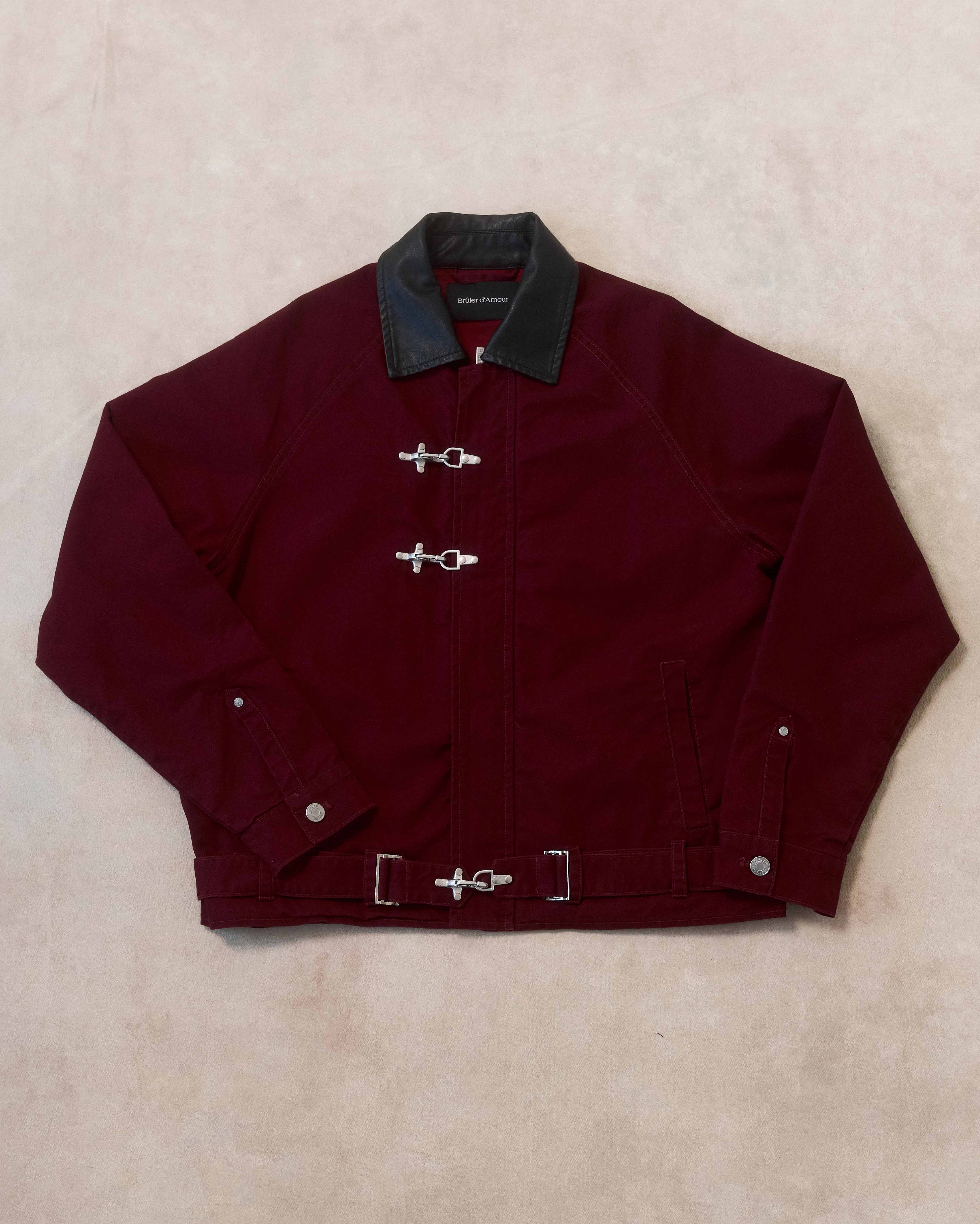 Куртка «Найдено в мастерской» бордовая