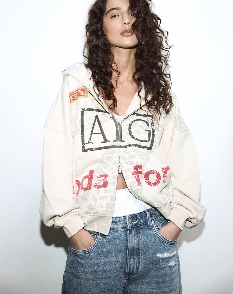 Зип-худи грязно-бежевого цвета “Parrain de Souvenirs”