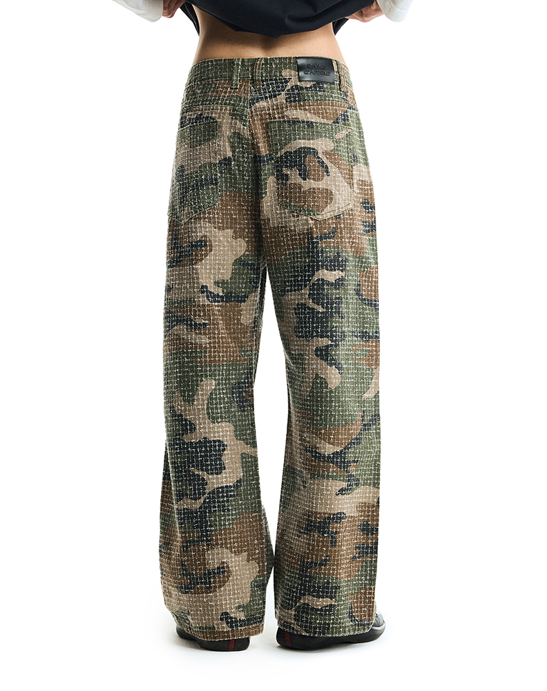 Камуфляжные оверсайз джинсы "Archive Camo"