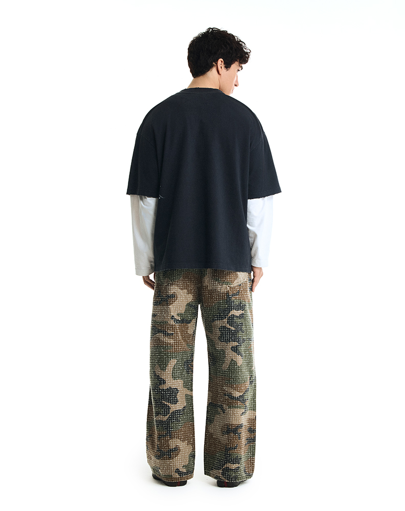 Камуфляжные оверсайз джинсы "Archive Camo"